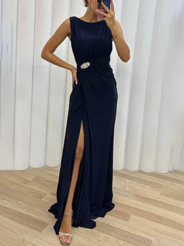 Nina – Sleeveless Satin Maxi Dress with Pleated Detail and Side Slit