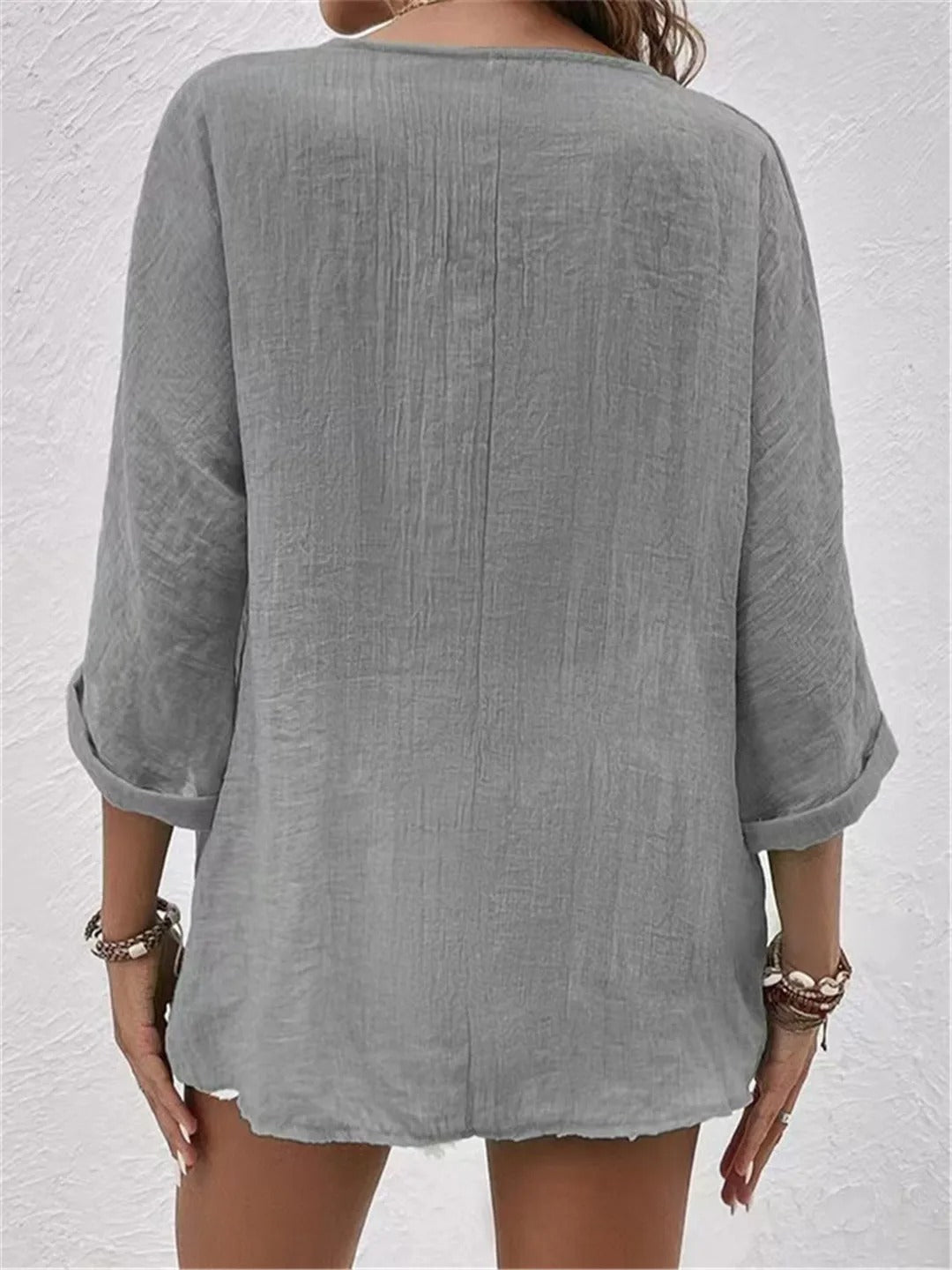 Selena – Casual Cotton V-Neck Button-Down Top