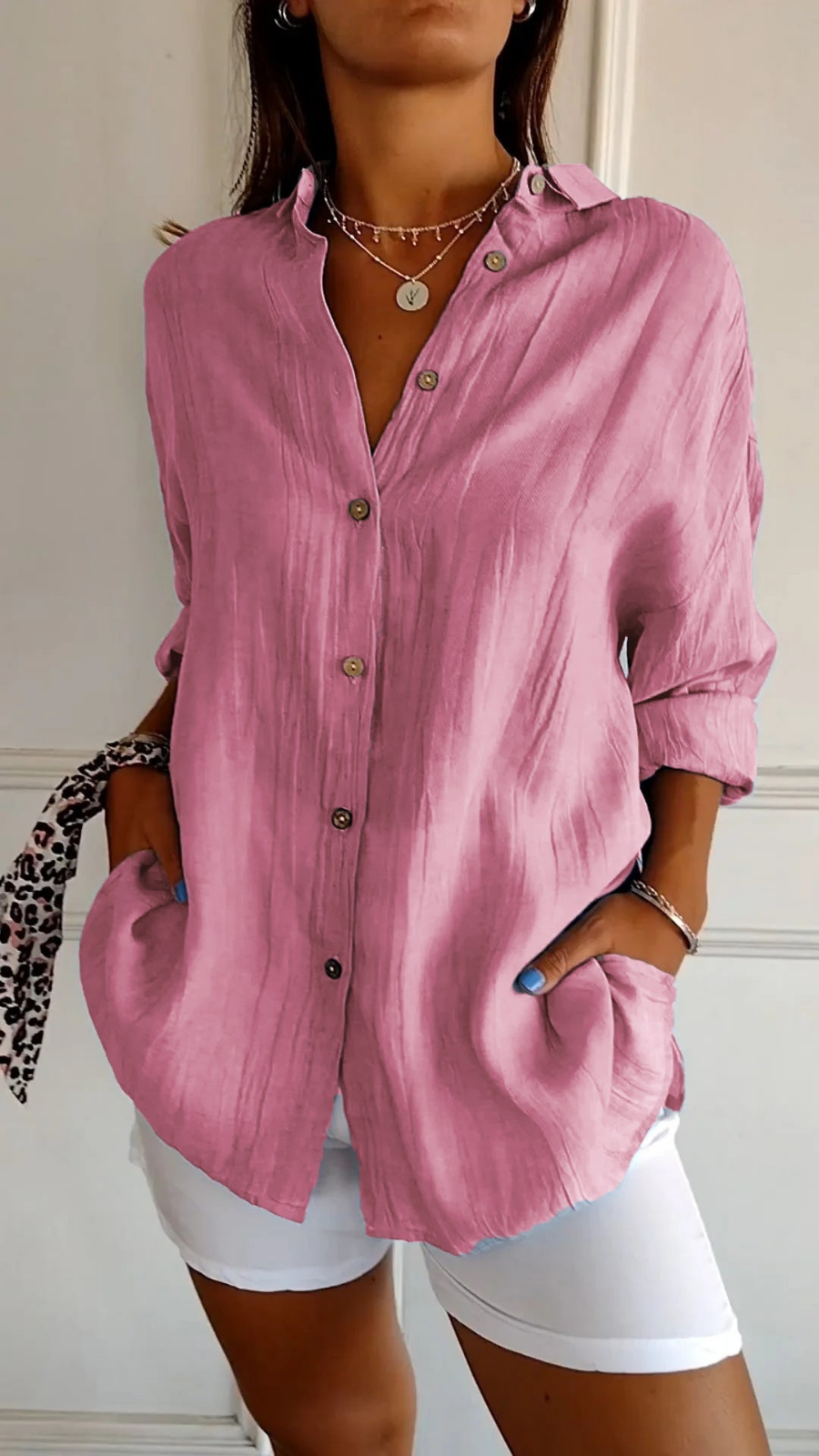 Cleo – Oversized Linen Shirt with Collar and Buttons