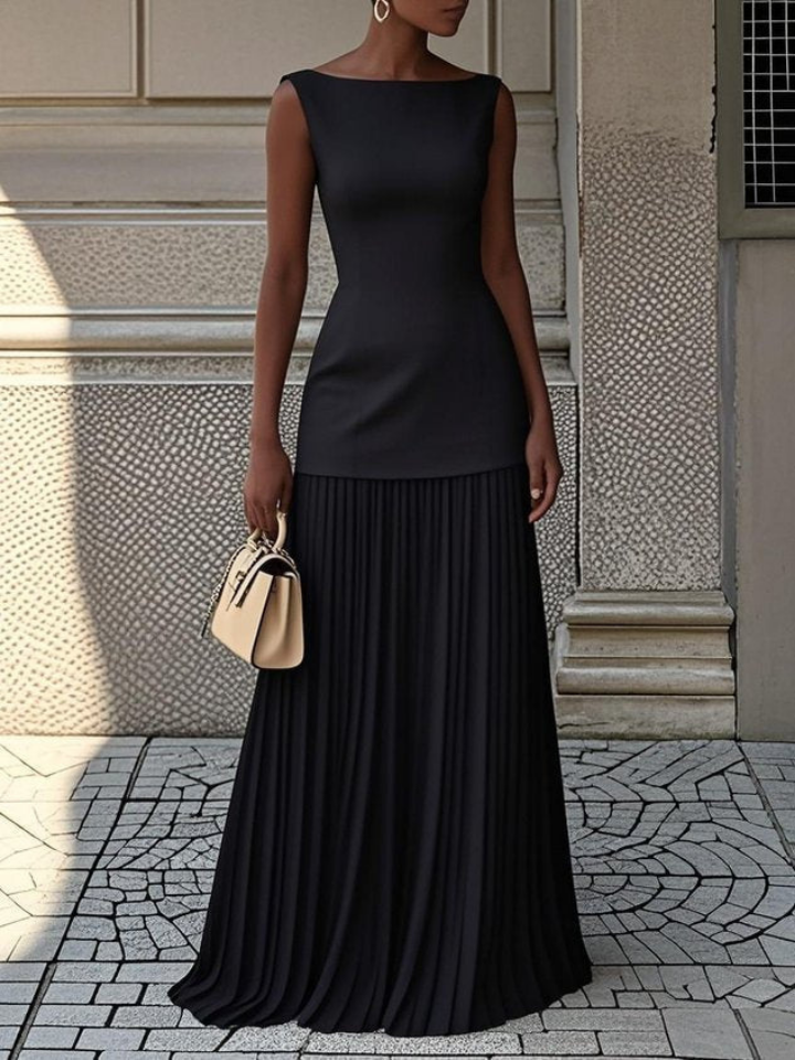 Delilah – Boat Neck Pleated Chiffon Maxi Dress