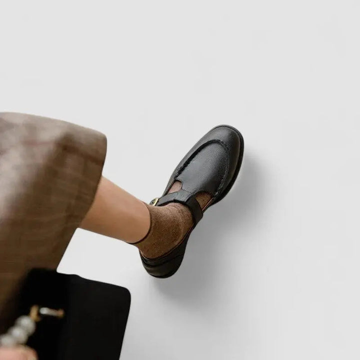 Cassie – Comfortable Square-Toe Mary Jane Flats