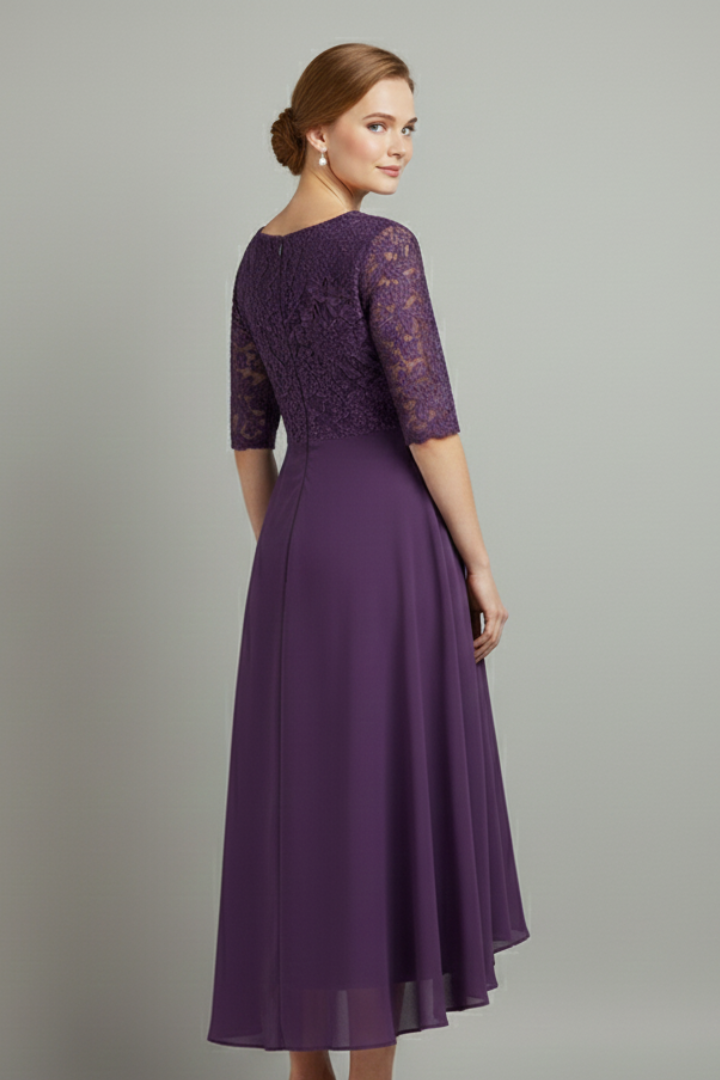 Sienna – Short Sleeve Dress with Round Neckline