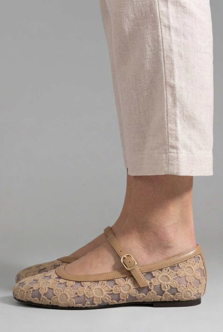 Hazel – Floral Lace Mesh Mary Jane Flats