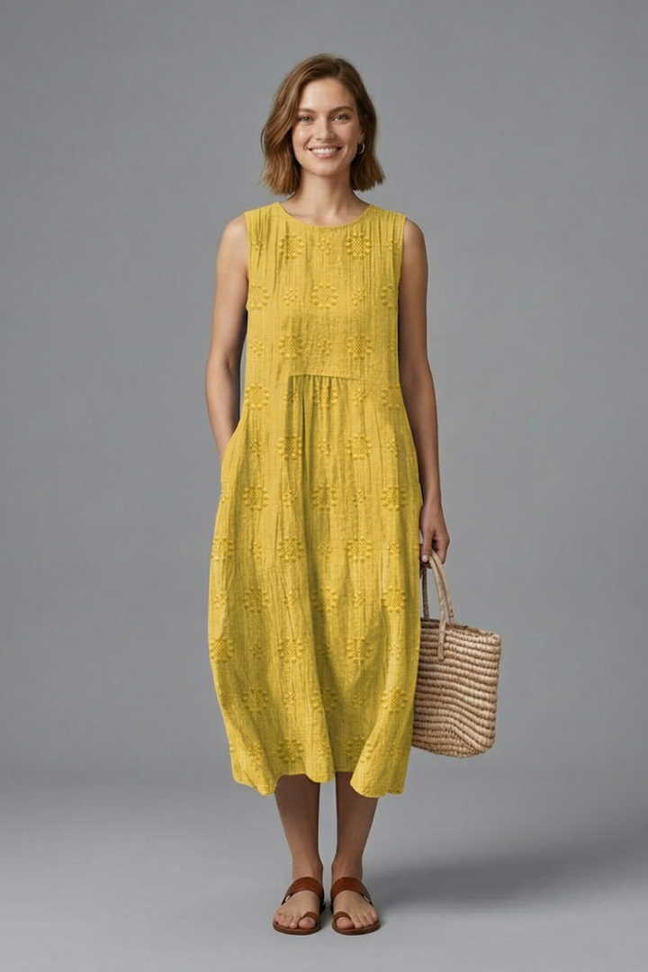 Darcy – Sleeveless Round Neck Midi Dress