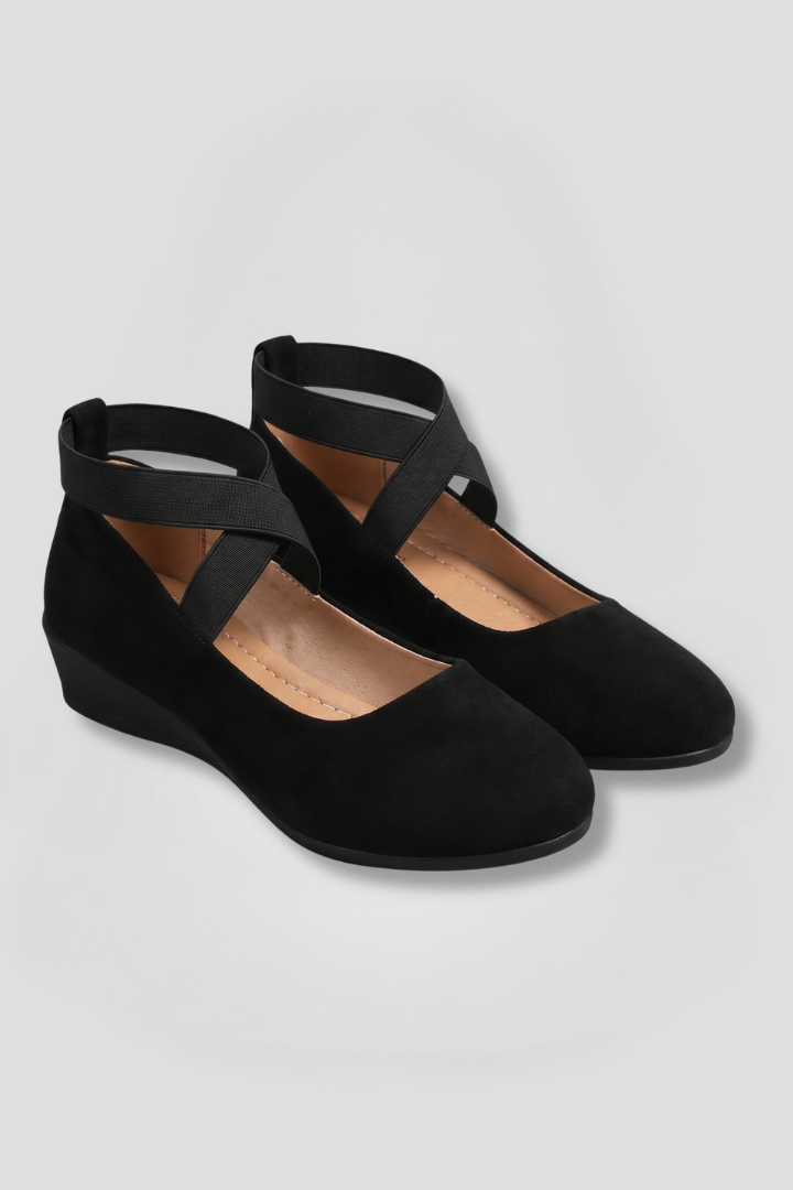 Elsie – Comfortable Slip-On Orthopaedic Flats