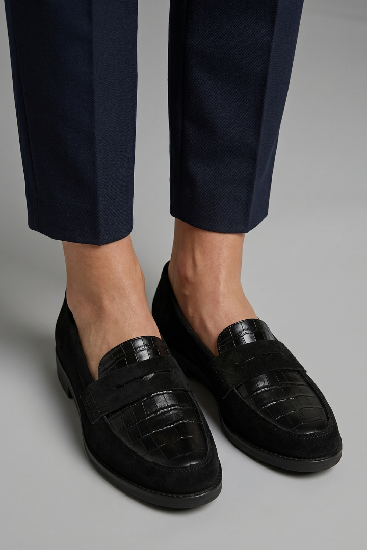 Jocelyn – Comfortable Orthopaedic Flat Loafers for Daily Wear