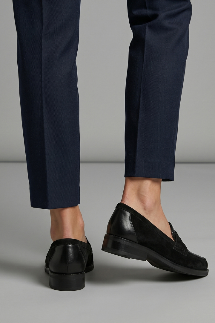 Jocelyn – Comfortable Orthopaedic Flat Loafers for Daily Wear