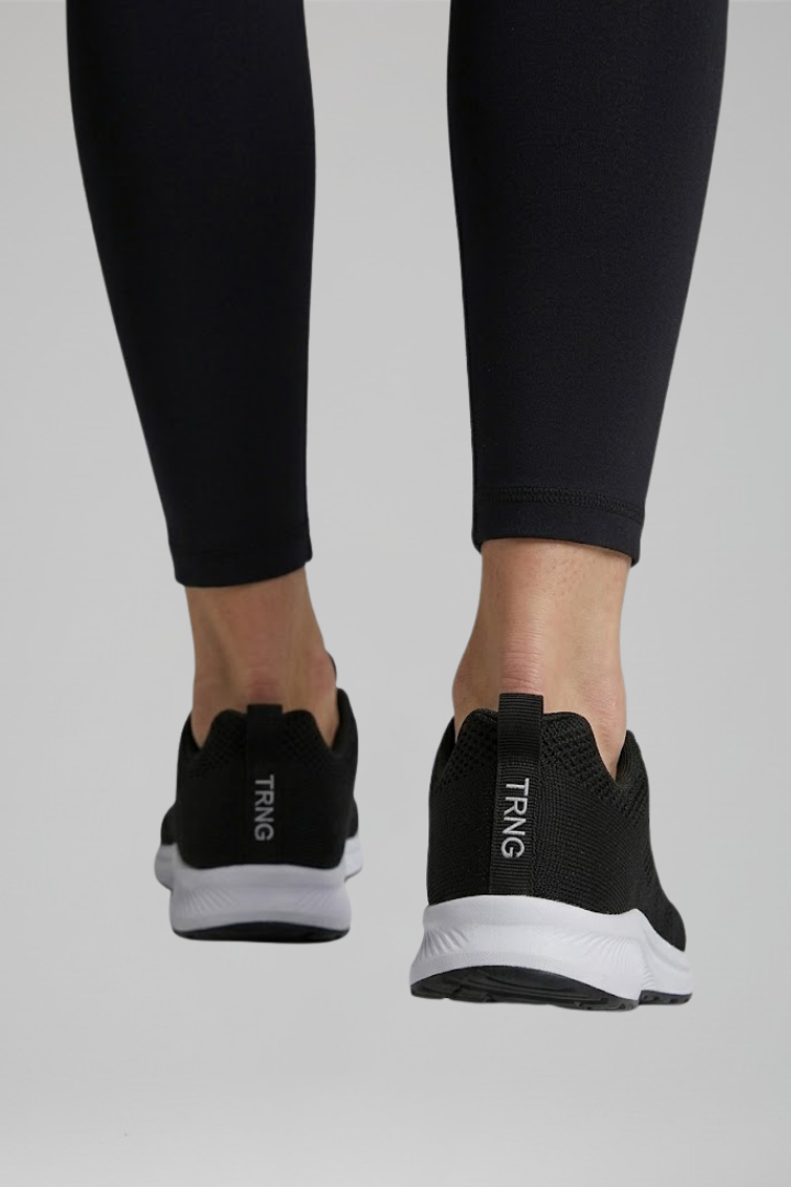 Daphne – Lace-Up Orthopaedic Walking Shoes for Comfort
