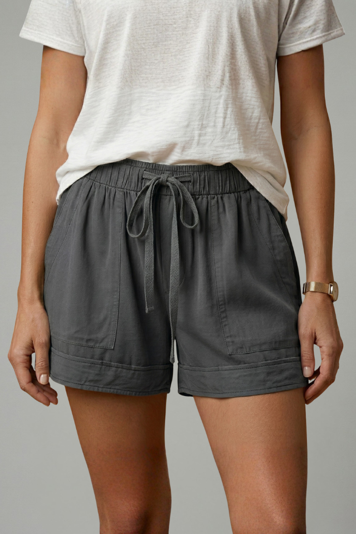 Daphne – Easy Fit Drawstring Waist Shorts