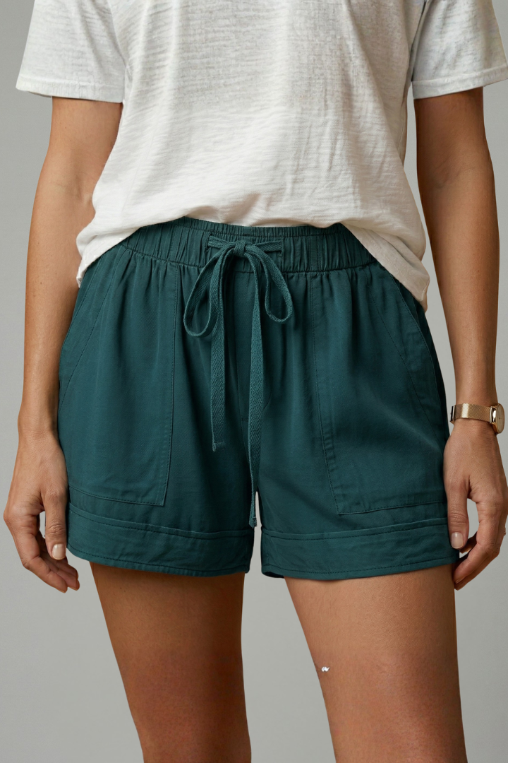 Daphne – Easy Fit Drawstring Waist Shorts