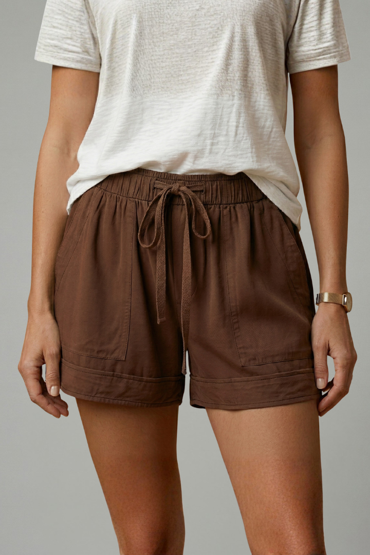 Daphne – Easy Fit Drawstring Waist Shorts