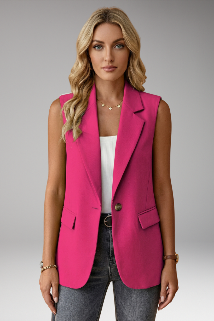 Daphne – Sleeveless Blazer with Notched Lapel and Pockets
