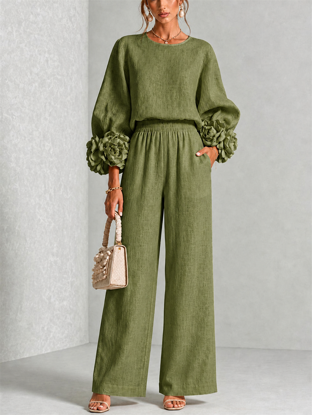 Callie – Floral Print Cuff Sleeve Two-Piece Set