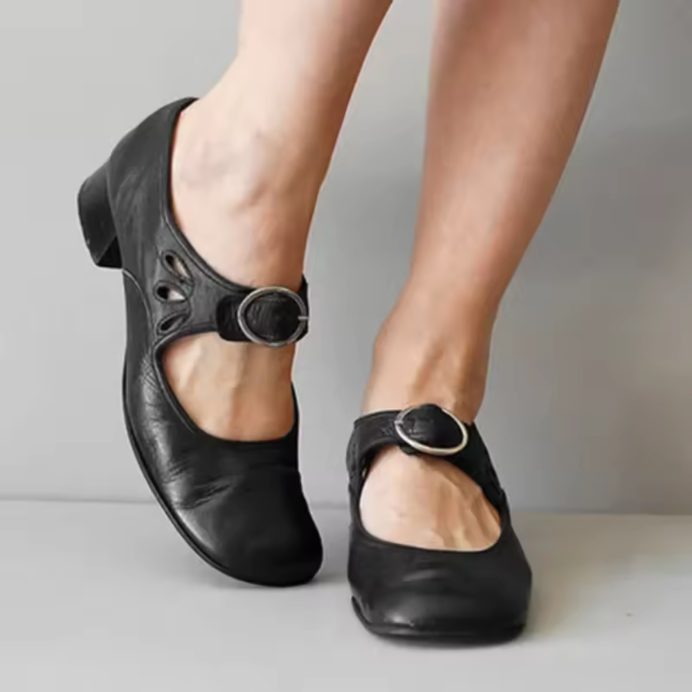 Eloise – Lightweight Strappy Summer Sandals