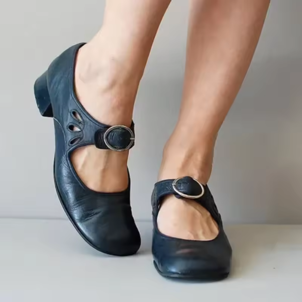 Eloise – Lightweight Strappy Summer Sandals